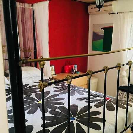 Artist Cottage In Dromolaxia Larnaca Ngoại thất bức ảnh